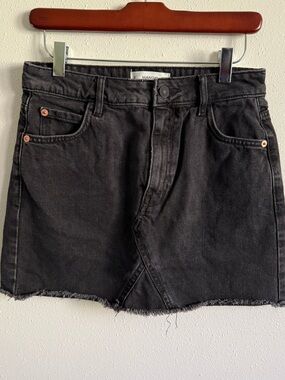 Mango Black Denim Mini Skirt Raw Hem Low Rise Y2K Festival XXS